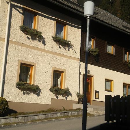 Haus Stoeffler Apartment Reisach Ruang foto
